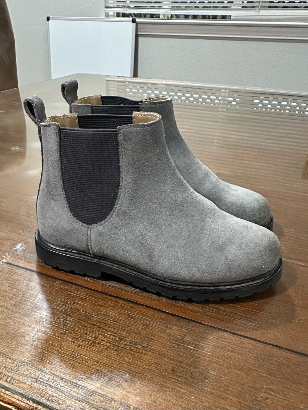 Janie And Jack Kids The Suede Boot Grey/ Chelsea Boot Size 10 Toddlers